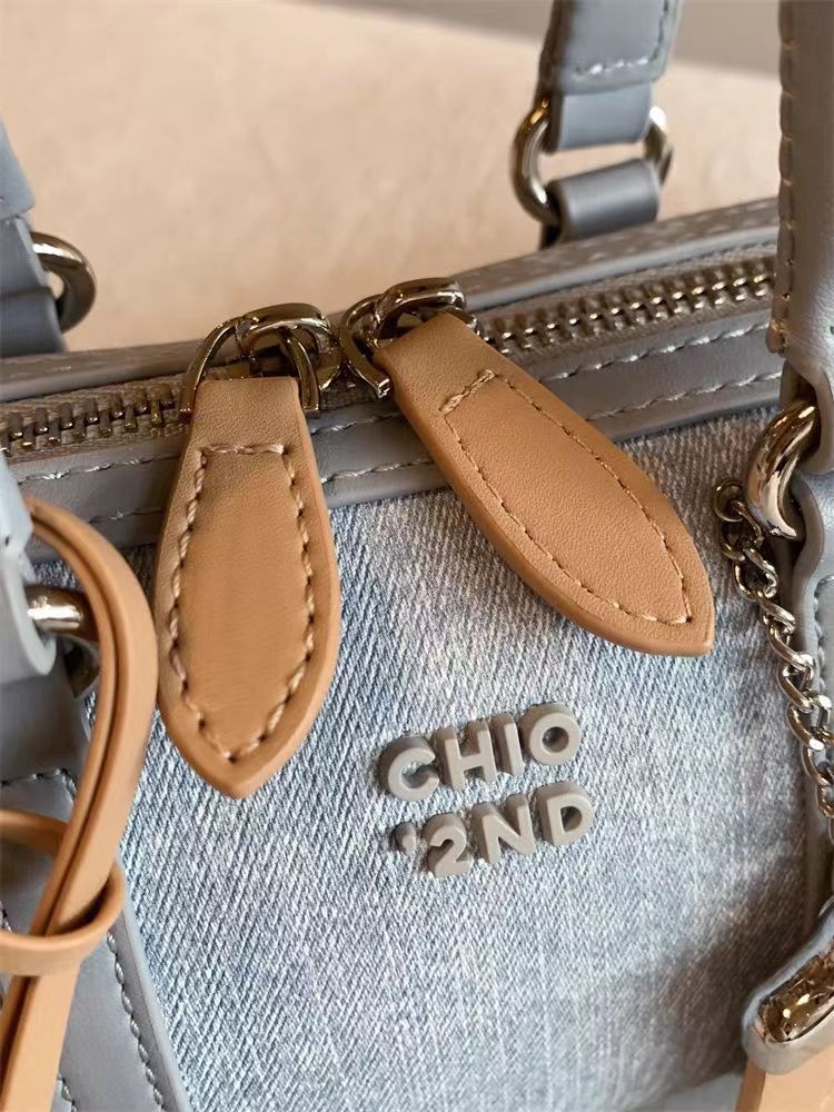 2024 Nouveau sac à main multifonctionnel pour femme Sac à bandoulière simple Sac à bandoulière Platine Bleu Oreiller de mer_voghion.com