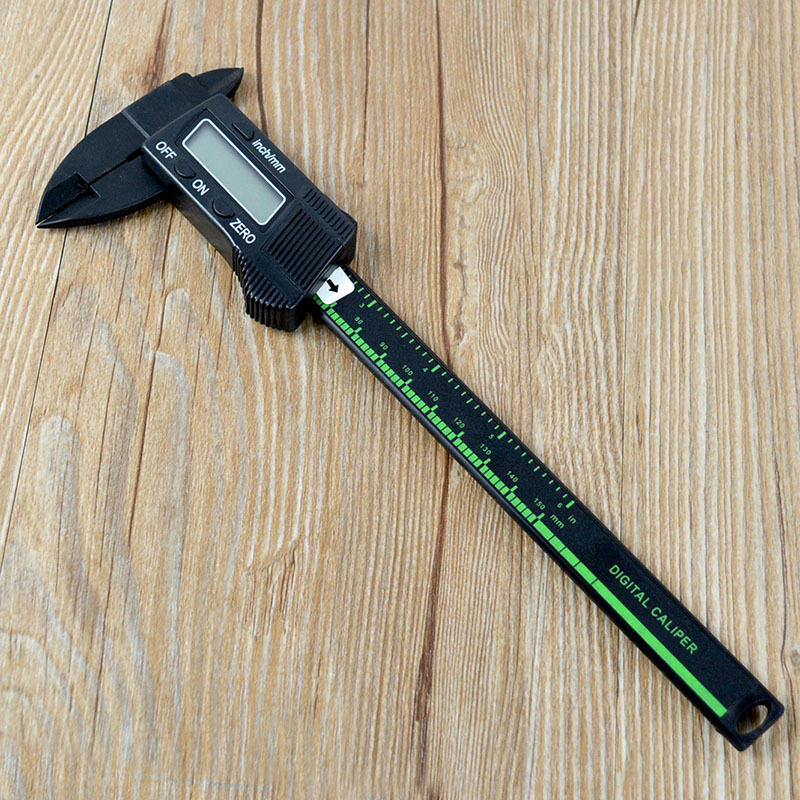 外贸热销款精准塑料碳纤维电子数显游标卡尺带深度测量0-150mm