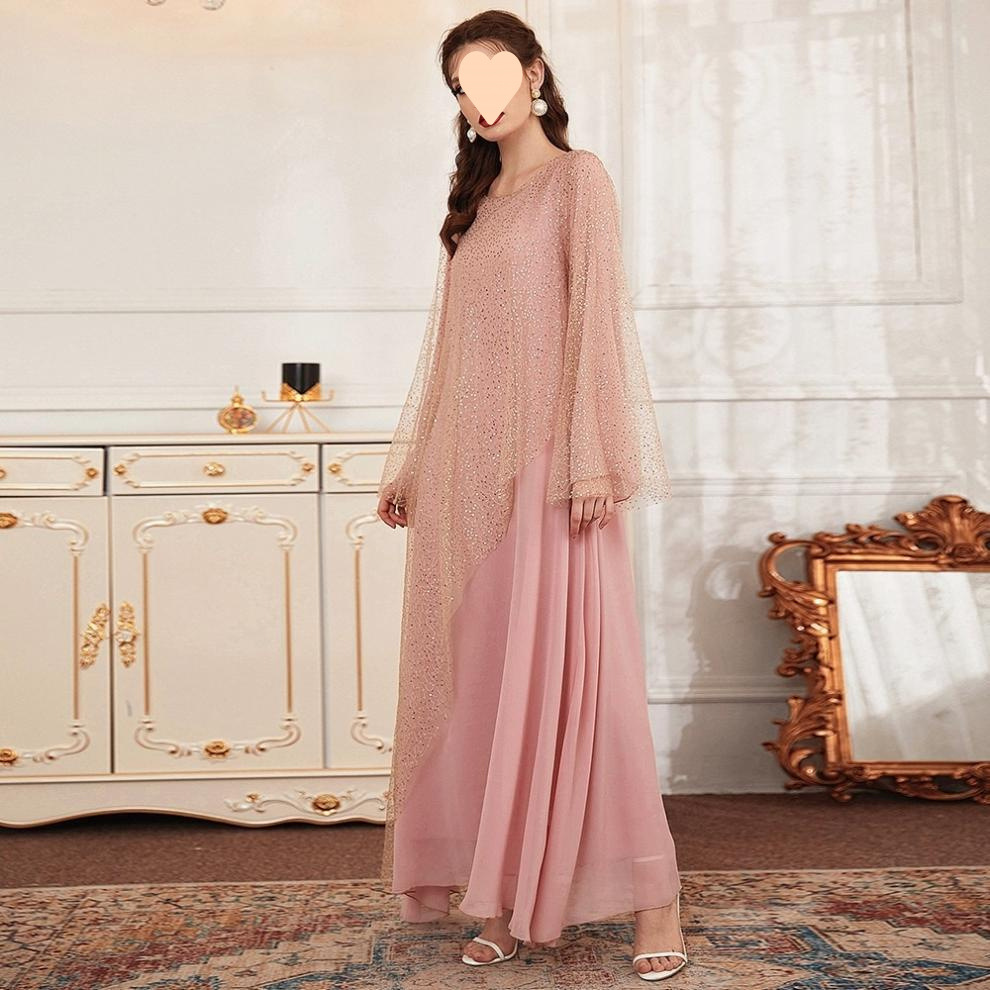Abito lungo musulmano da donna rosa con paillettes e inserti in mesh_voghion.com