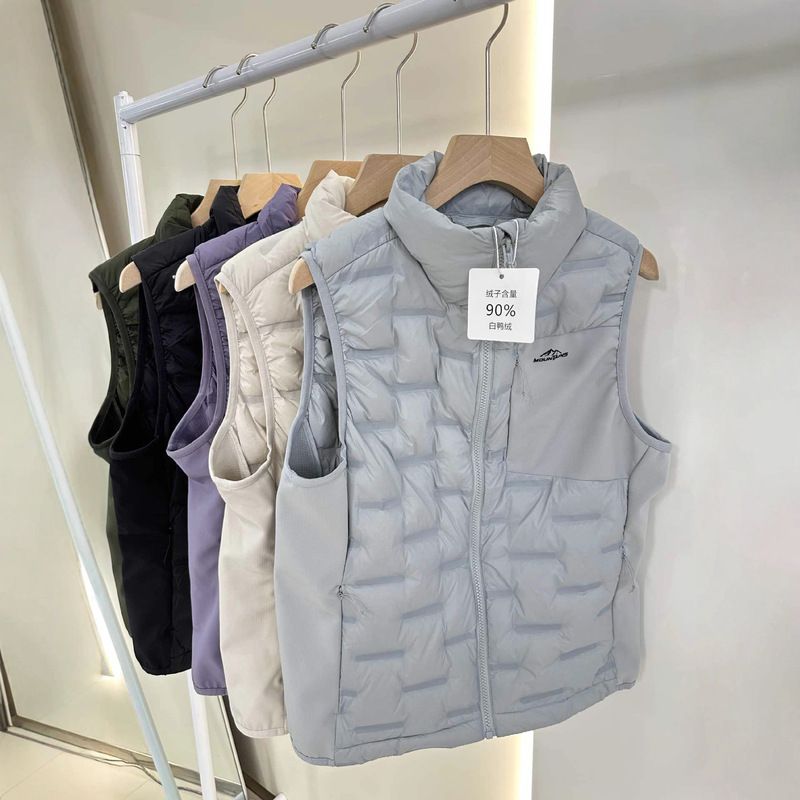 New National Standard 90 down Women's down Jacket Vest Stand Collar Waistcoat Autumn and Winter New Laminated Mountain Peak Light down Vest