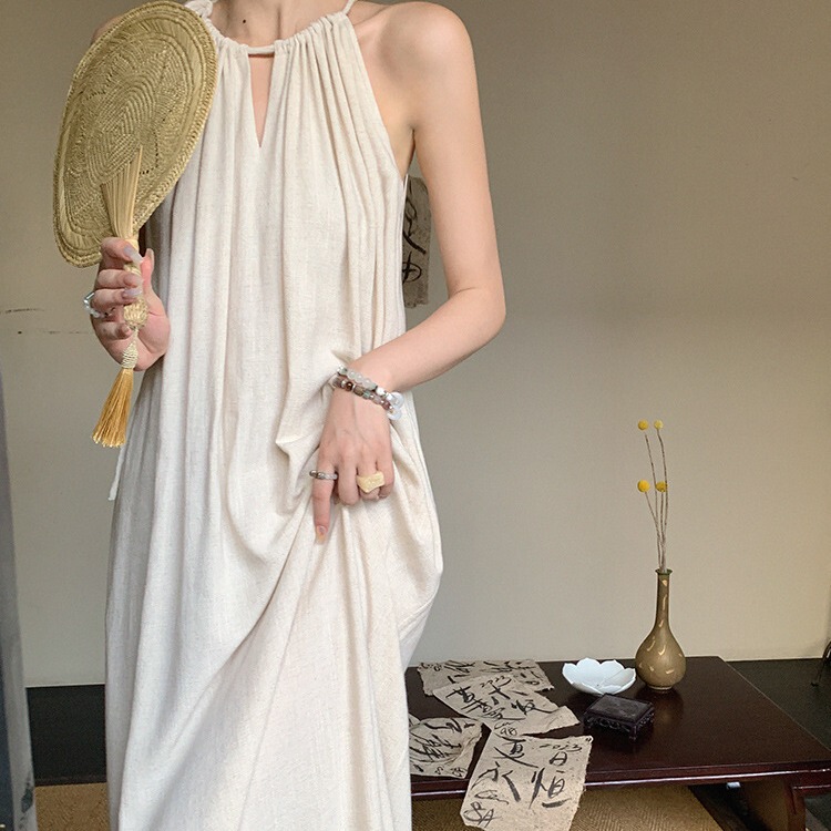 2026 Summer Sleeveless Socialite Korean Style Lazy Chic Halter Neck Dress Women's Strapless Tummy-Covering A-Line Long Dress