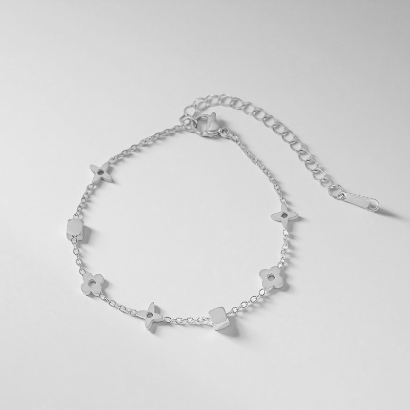 Wenjian ニッチデザイン四つ葉の花スクエアチタン鋼ブレスレット 18K ゴールドライト高級スタイル非退色女性のクロスボーダーブレスレット|undefined