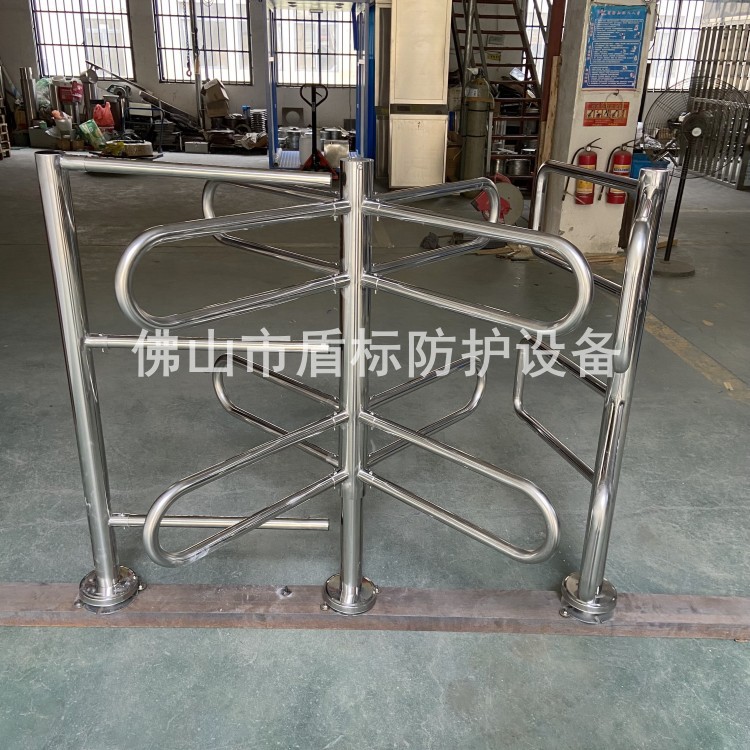 景区游乐园入口单向旋转十字通道闸 手推滚闸单通道半高旋转通道