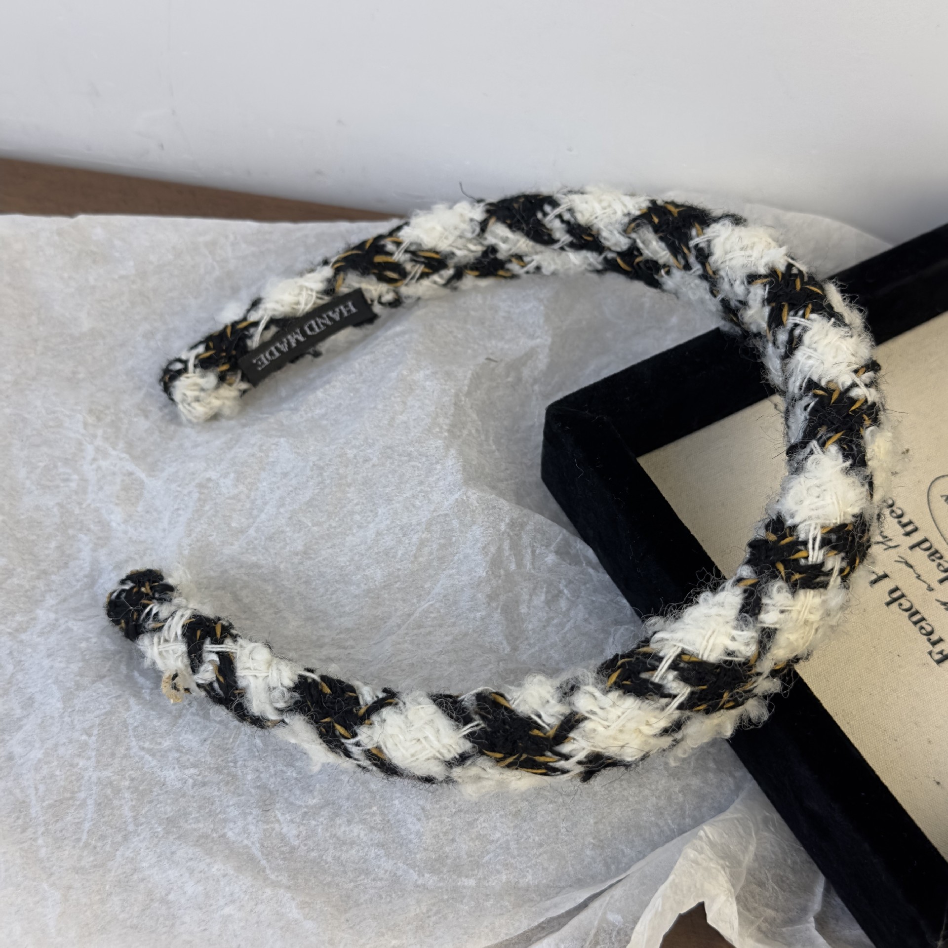 Fascia per capelli scozzese in stile retrò francese 2023 nuova fascia per capelli autunno e inverno spessa in lana con teschio alto e forcina per capelli di alta qualità_voghion.com