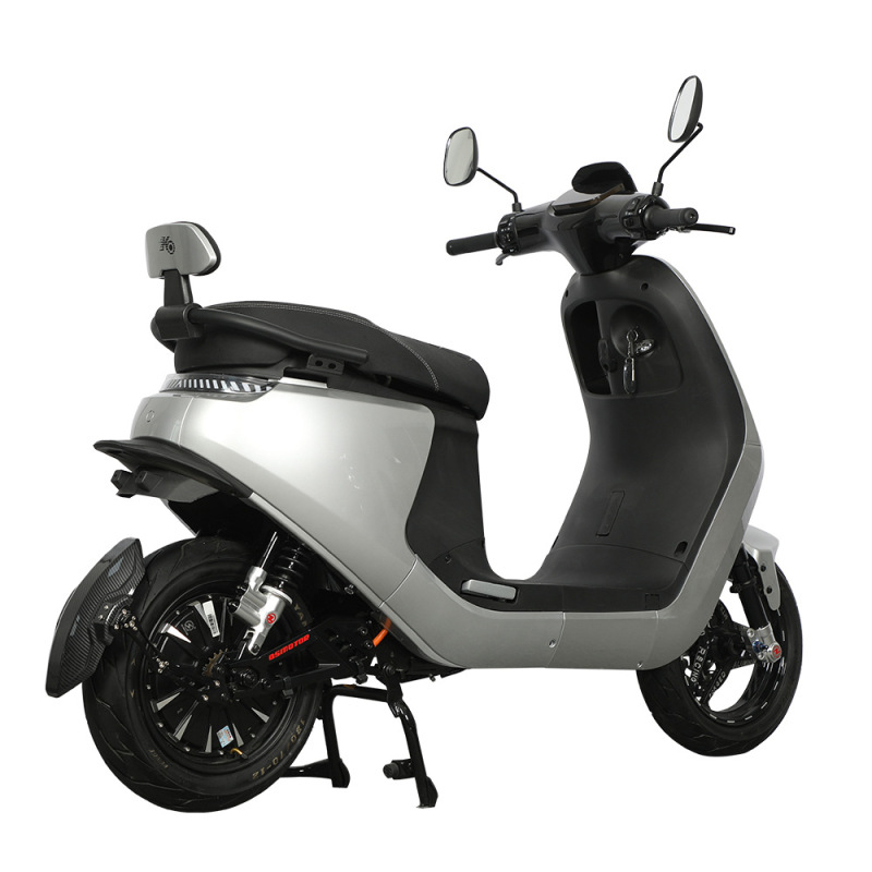 電気自動車、オートバイ、牛、7代目スクーター、電動自転車、原付、電気自動車の輸出を主業務としています。|undefined