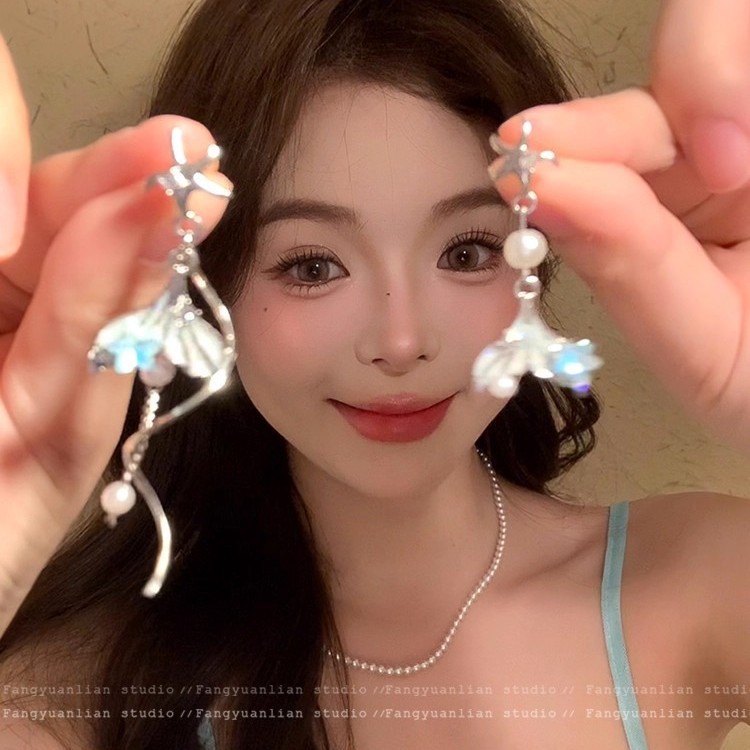 浪漫一夏 甜酷气质蓝色鱼尾珍珠耳钉女轻奢高级感耳环设计感耳饰|undefined