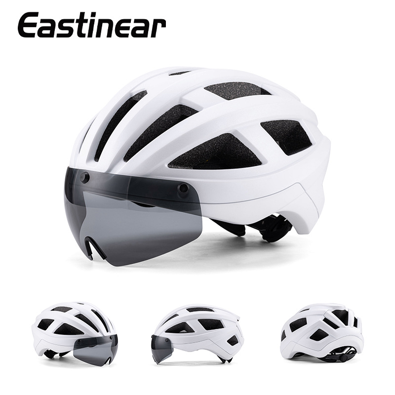 고글이 달린 펄 화이트 더블 쉘 가장자리