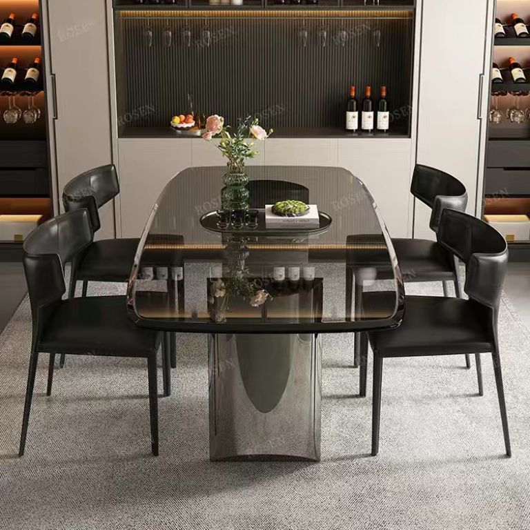 意式极简新款钢化玻璃餐桌家用小户型饭桌长方形不锈钢轻奢餐桌椅