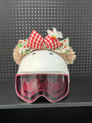 Ski Helmet Decoration Outdoor Helmet Motosiklet dəbilqələri - shirley-rose-strawberry