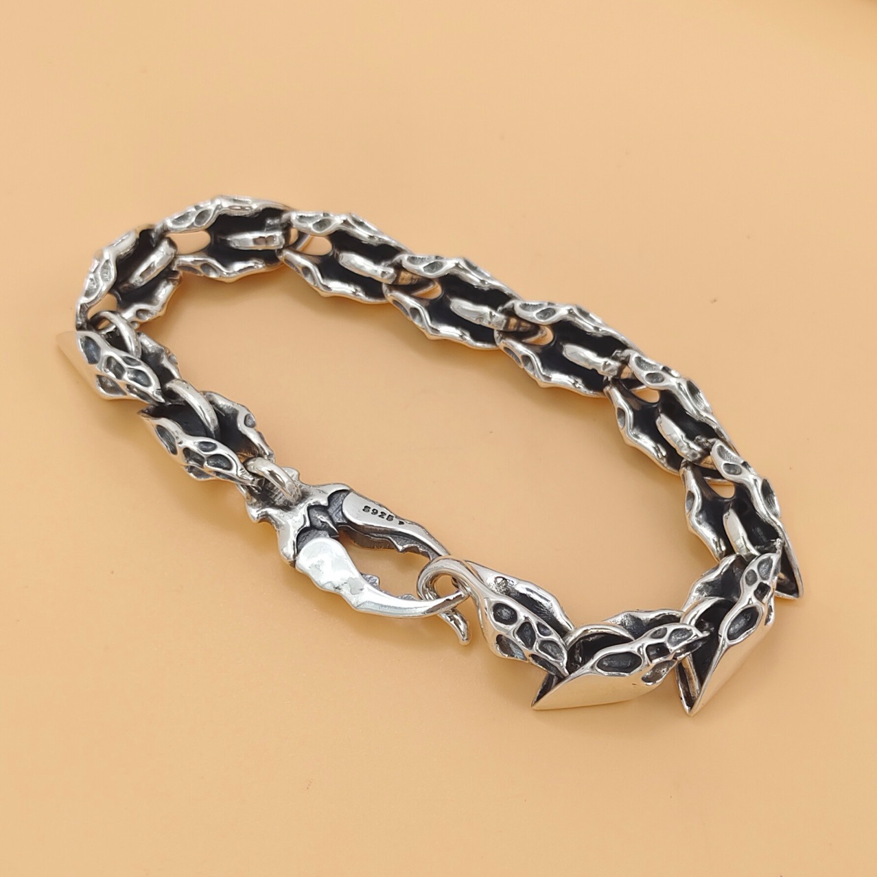 Men's accessory