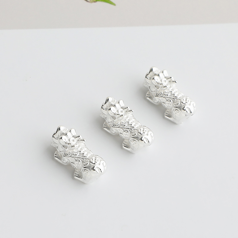 s999足銀金錢招財小貔貅隔珠DIY編繩串珠手鍊項鍊3D硬銀飾品配件