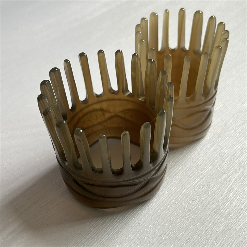 Horn Massage Comb for Scalp and Head 10cm Long Teeth Meridian Gua Sha Style Head Therapy Comb specifications