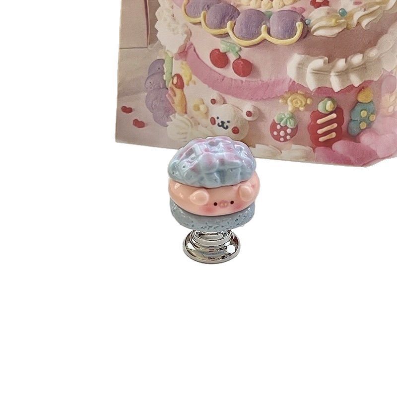 かわいいパイナップルのブタのブタの便器は圧力器の爪の専用の補助の神器のボタンの通用の防水の水槽を押します。|undefined