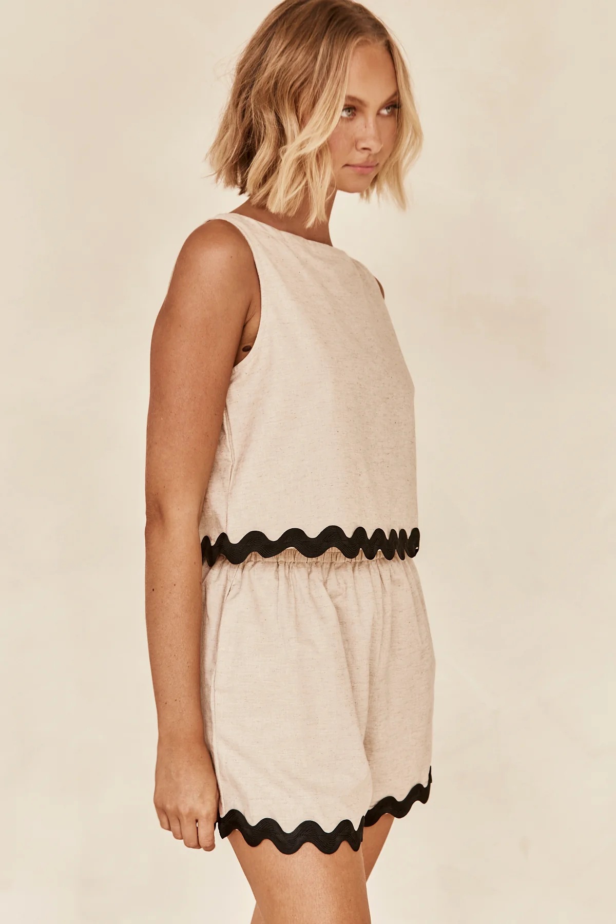 210g Weight Sleeveless Sleeve Length Spandex, Polyester Fabric Type Shorts Co-ord Set Sets Type 2 Pieces Set Quantity Daily Occasion Round Neck Neckline Regular Fit Fit Type Solid Color Pattern Summer, Spring Season Women's Gender Casual, Simple Style Style Daily Women's Casual Simple Style Solid Color Spandex Polyester Shorts Co-ord Set Shorts Sets 14