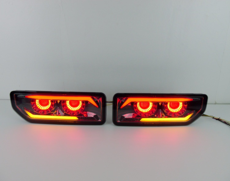 Suitable for Suzuki 19-24 Jimny Rear Bumper Light Brake Light Flowing Water Turn Signal Tail Light