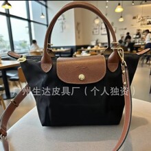 ��Ů��70���꽛����ˮ�����̱�С̖��玧����μ���̽���Ӱ�
