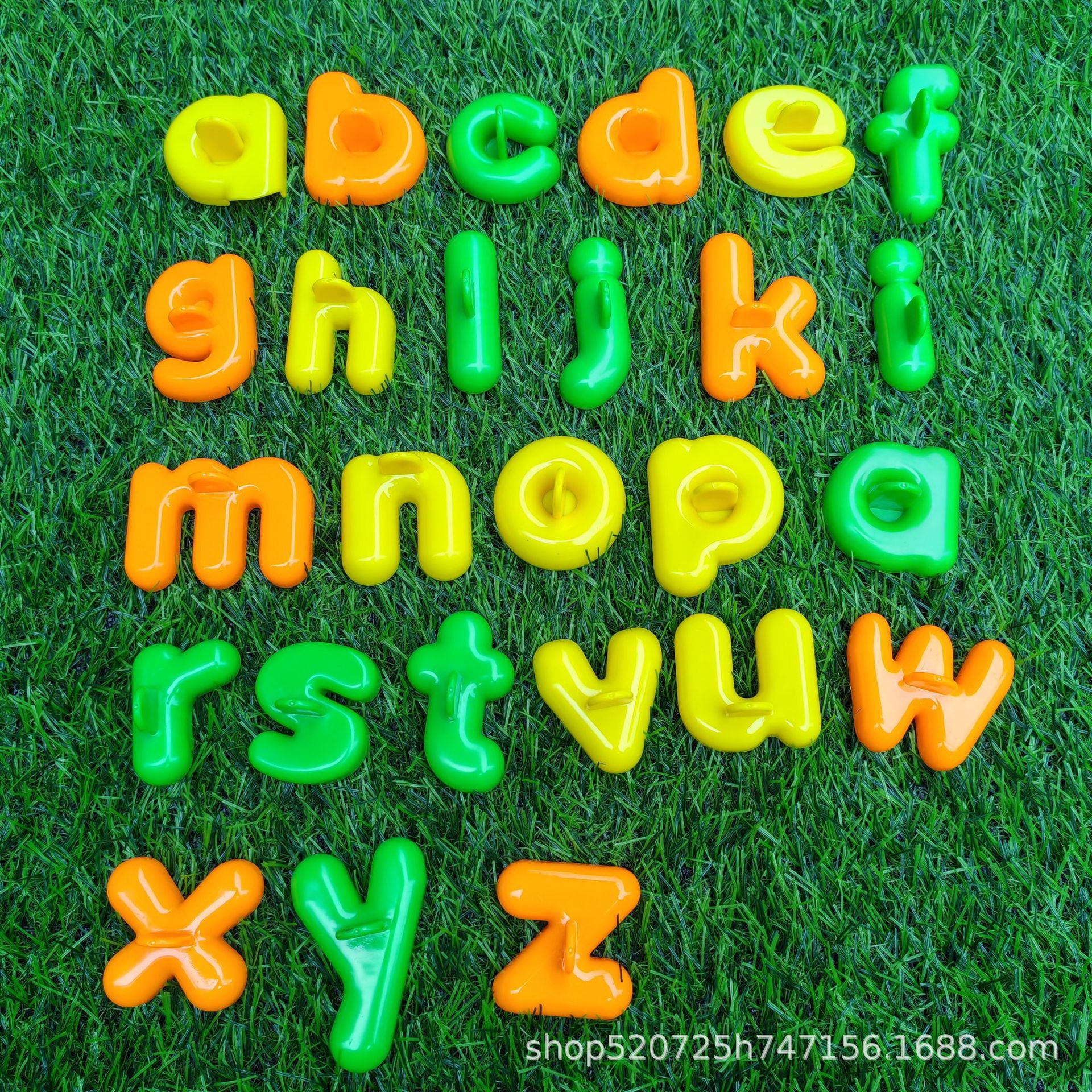 Venta directa de fábrica, juguetes espaciales para niños, moldes de arena, accesorios de barro de color, modelos, arena engrosada, herramientas de arena al por mayor