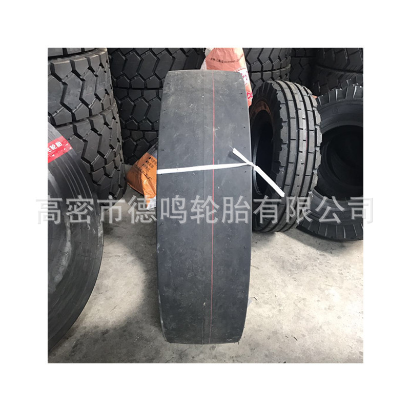 Suministro de maquinaria de construcción brillante 900/1100-20 neumático de rodillo de goma 9.00-20