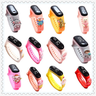 Wholesale new foreign trade gifts electronic bracelet watch fashion children cartoon LED watch doll led watch
