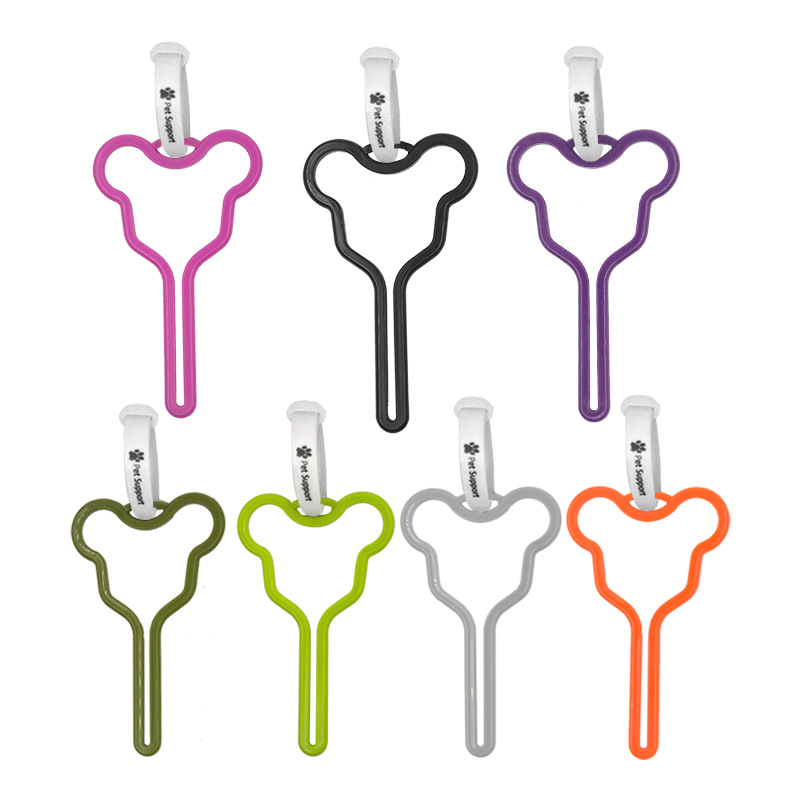 Nueva bolsa de recogida de mascotas transfronteriza soporte de clip de manos libres dispensador de bolsa de caca perezoso clip fijo mascota ahorro de mano de obra