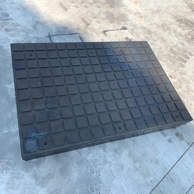 Panel de pavimentación de intersección ferroviaria y carretera con inserción de alambre de goma para instalación rápida de absorción de choque resistente al desgaste