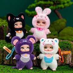 ビニールぬいぐるみ人形ペンダント誕生日ギフトバッグペンダントファッショナブルなトレンディなペンダント漫画人形卸売