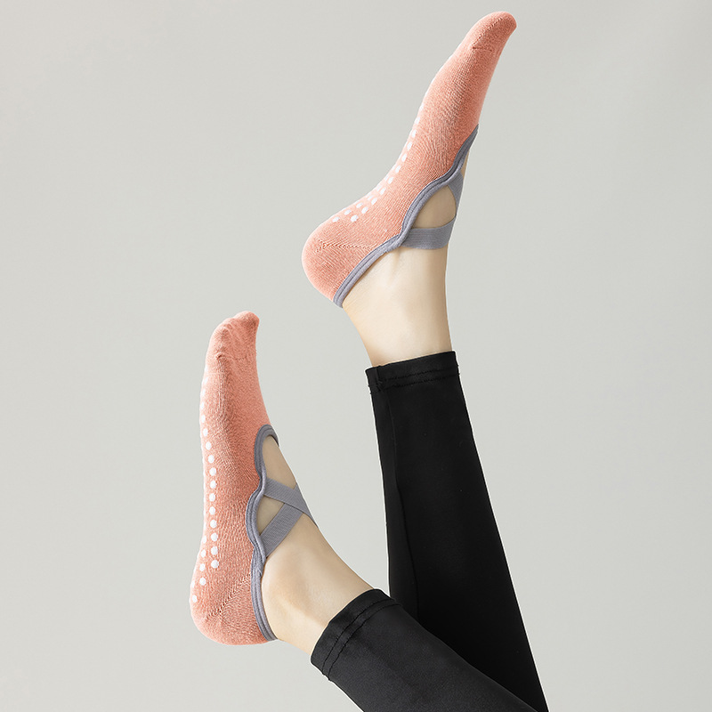 Yoga Socks Women's Anti-Slip Pilates Beginners Indoor Special Spring and Autumn Floor Sports Socks with Cross Straps