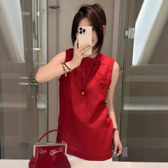 中国風のボタン付きソリッドカラーノースリーブシャツ女性用新しいホットスタイル絶妙なニッチ気質スリムミッドレングスベストトップ