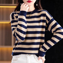 �ﶬ���¿�Ů�b�A�I�l�y���ɰٴ���ë���L���@�ݾ������e���^