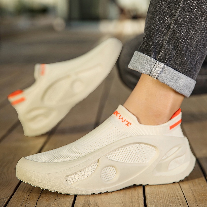 Cross-Border Summer New Breathable Fly-Knit Socks and Shoes for Couples, Lightweight Large-Size Sports Shoes, Thick-Soled Men's and Women's Shoes