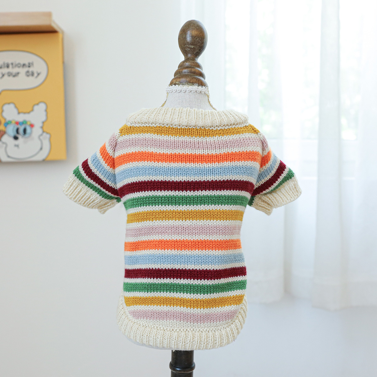 Suministro directo de fábrica otoño e invierno nuevo cálido y cómodo perro suéter ropa para mascotas gato ropa flores y flores suéter