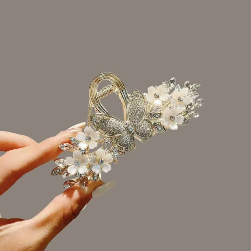 풀 다이아몬드 나비 - 화이트 플라워