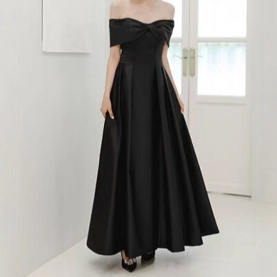 Black One-Shoulder Evening Dress Banquet Host Party Fashion Dress Engagement Light Gauze Daily Dress Simple Style Black One-Shoulder Evening Dress Banquet Host Party Fashion Dress Engagement Light Gauze Daily Dress Simple Style