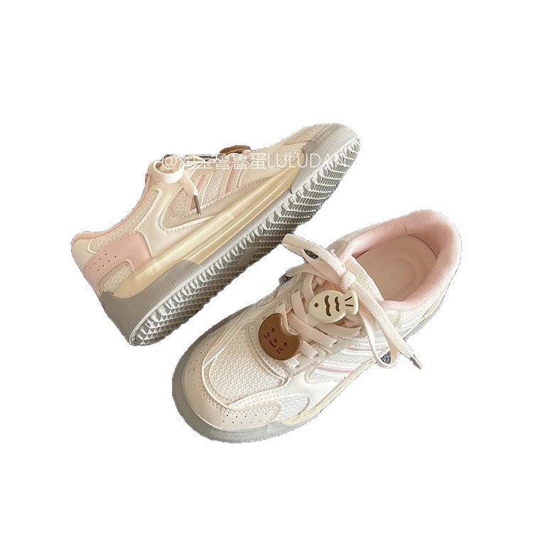 Zapatos blancos de malla transpirables con suela gruesa para mujeres, verano y otoño de 2025, nuevos zapatos de skate, zapatos casuales cómodos para mujeres