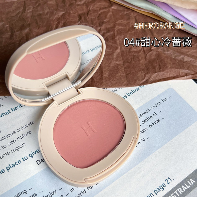 Dulce flor cara niebla color rubor baja saturación maquillaje desnudo natural puro quiero maquillaje expansión color convergencia color monocromo Rouge