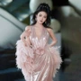 挂脖小众鱼尾订婚敬酒服