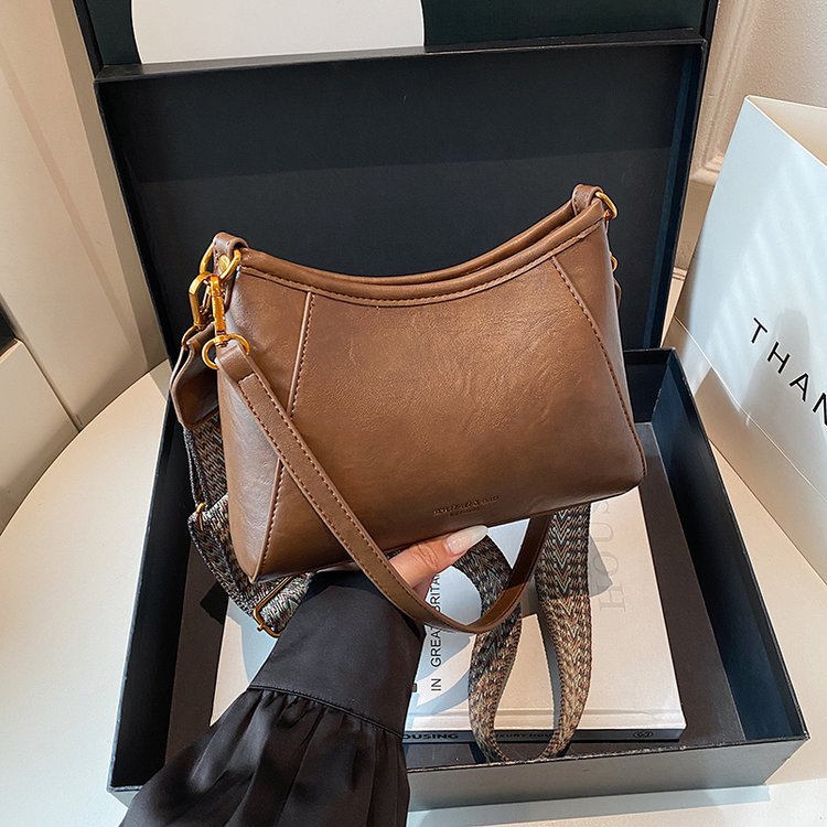 Luxury Oil Wax Leather Retro Mini Bag For Women 2026 New Autumn/Winter Versatile Crossbody Handheld Boston Bag - Thumbnail 6