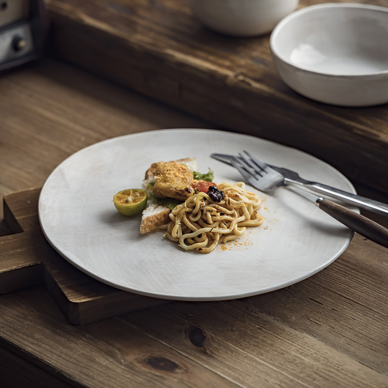 [Graffiti serie de cubiertos] plato de cerámica creativo plato de arroz casero plato de ensalada de desayuno plato de pasta de comida occidental