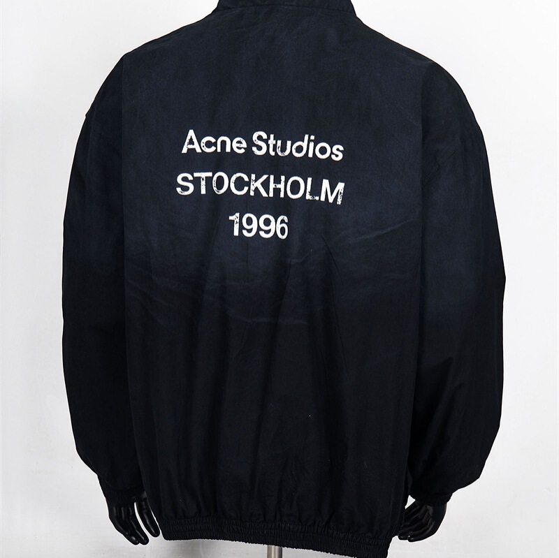 Trendy AC-style minimalist letter print, distressed effect, zip-up windbreaker, coach jacket, loose fit, unisex Trendy AC-style minimalist letter print, distressed effect, zip-up windbreaker, coach jacket, loose fit, unisex