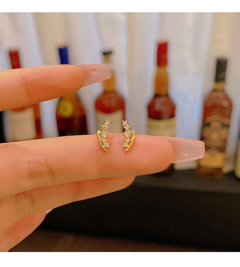 Plating Design Long-Lasting Plated Wings Copper Elegant Earrings Ear Studs