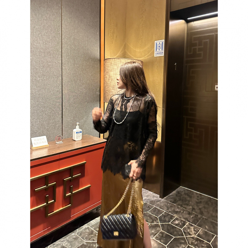 Shanli Dadi Elegant Fashion Niche Lace Shirt Top Women's Long-Sleeved Cut Out T-Shirt Sexy Cover