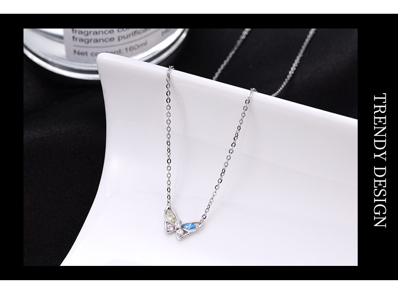 925 Silver Animal Butterfly Colorful Zircon Valentine'S Day Mother'S Day Necklace display picture 5
