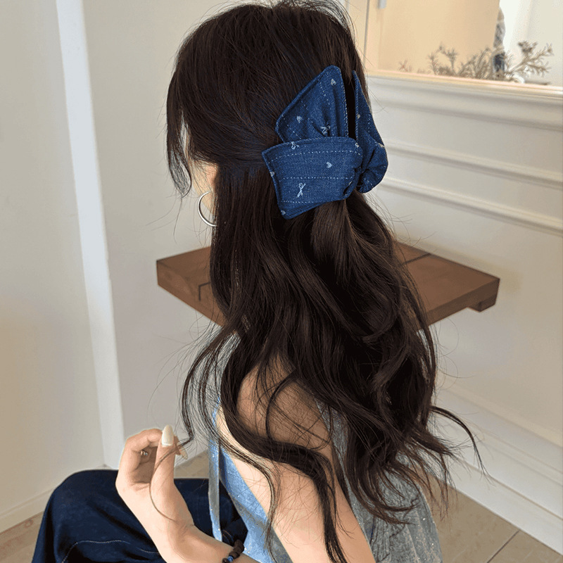 新しいレトロな韓国生地のリボン三角形クリップ女性の大きなヘアクリップ後頭部の髪の量シャーククリップ|undefined