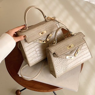 Small design demi-season bag, 2021 collection