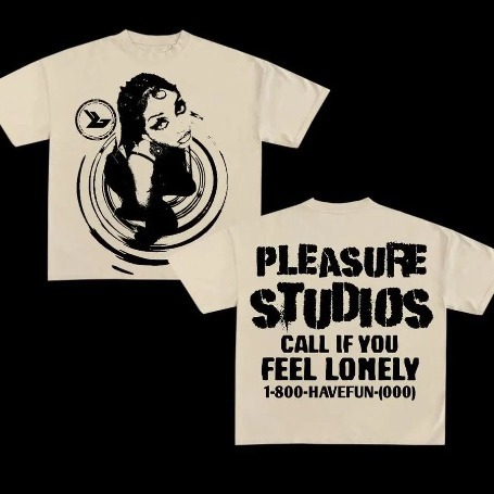 T-shirt Display 2