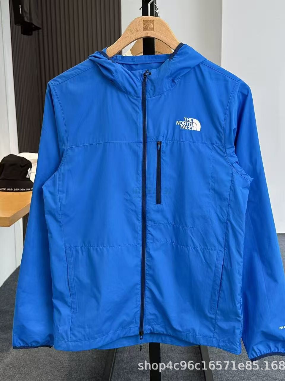 Qrafen yun softshell kapüşonlu külək keçirməyən geyim
