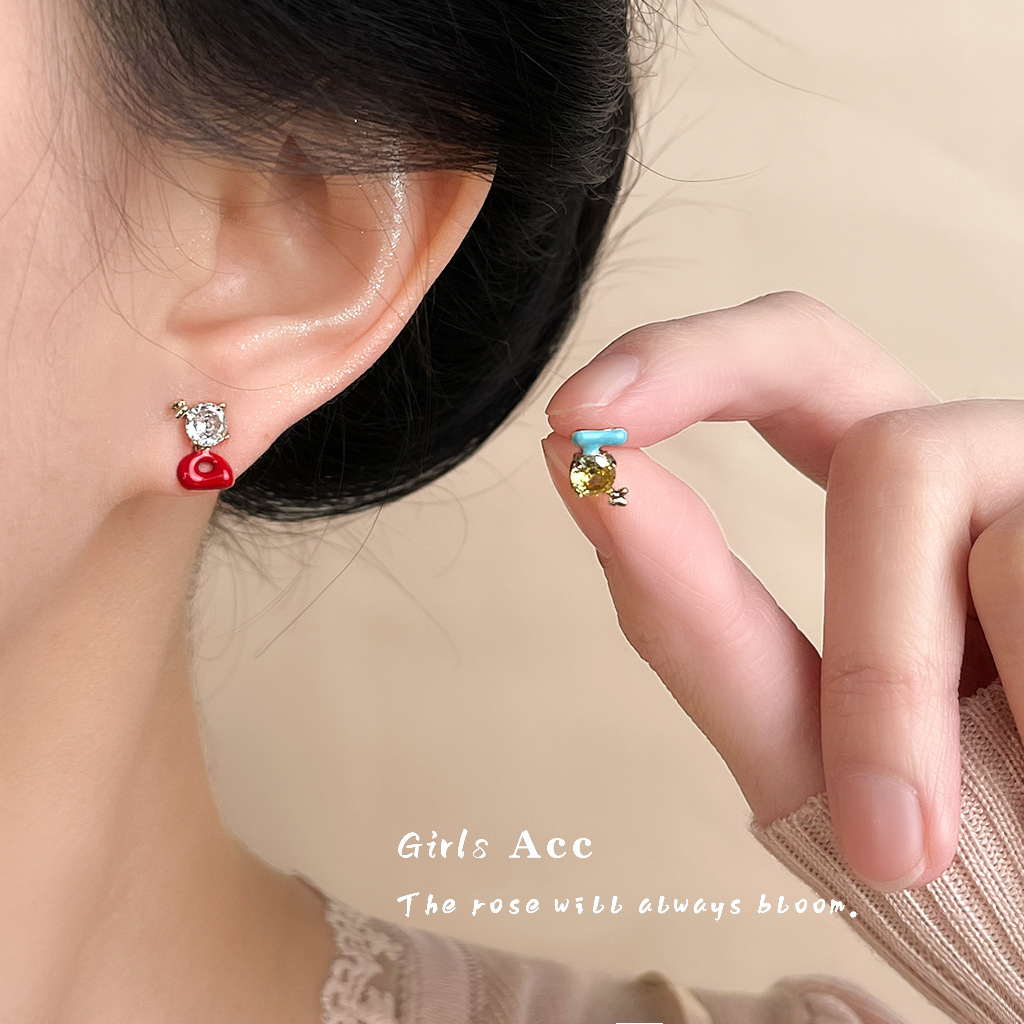 mote_0005_耳语场景新水印 拷贝 4.jpg