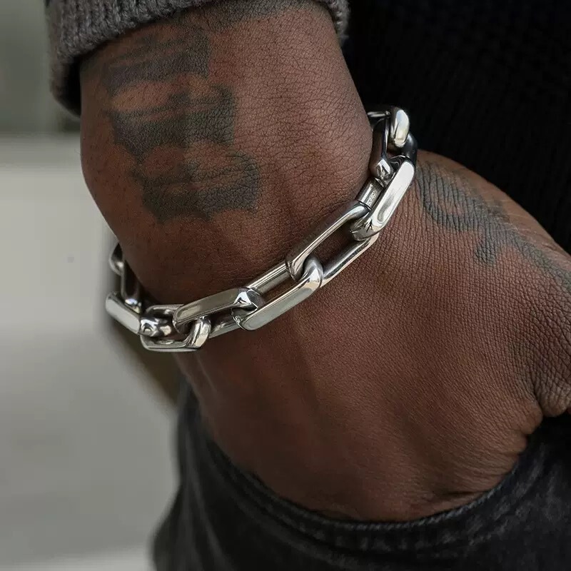 European and American Stainless Steel Men's Cuban Bracelet Thick Chain Industrial Style Hip-Hop Trendy Brand Hand Jewelry Ot Buckle Stainless Steel Cross Chain