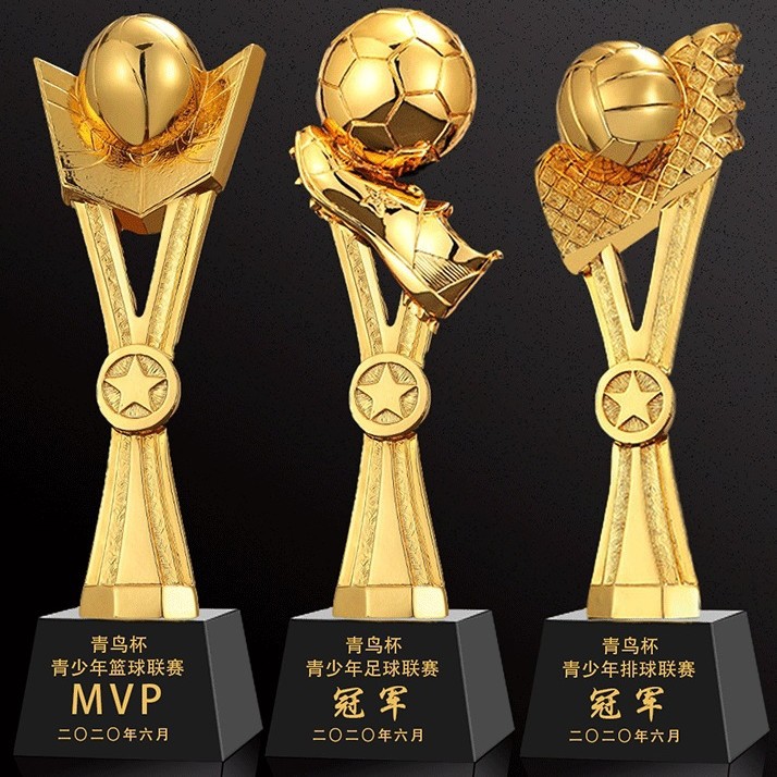 Personalizado trofeo de juego dorado baloncesto fútbol bádminton tenis de mesa correr cristal dorado trofeo infantil grabado