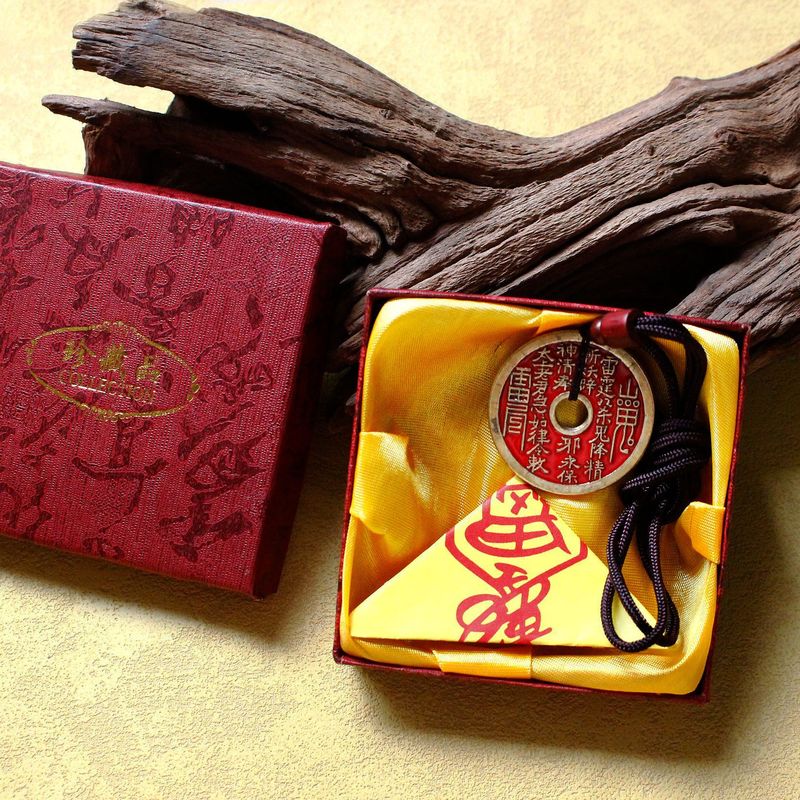 【龍虎山出荷】山鬼は本物のペンダントを使います。|undefined